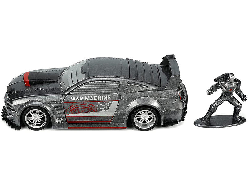 1:32 2006 Ford Mustang GT War Machine Diecast