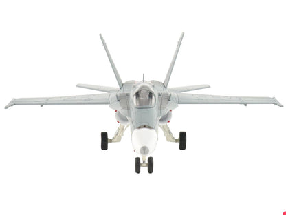 McDonnell Douglas F/A-18C Hornet Aircraft "VFA-15 Retro TAC Demo Jet VFA-106 Gladiators" (2017) United States Navy "Air Power Series" 1/72 Diecast Model by Hobby Master
