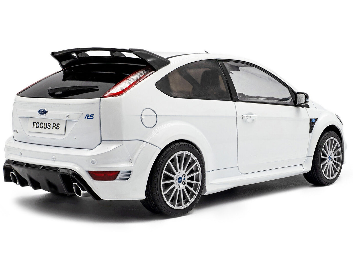 2009 Ford Focus RS MK2 Frozen White 1/18 Diecast Model Car by Solido